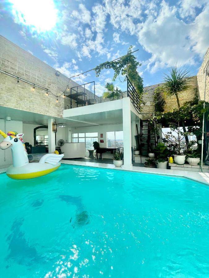 White Penthouse-Rooftop Pool Private -Central City Apartment Ho Chi Minh City Exterior photo